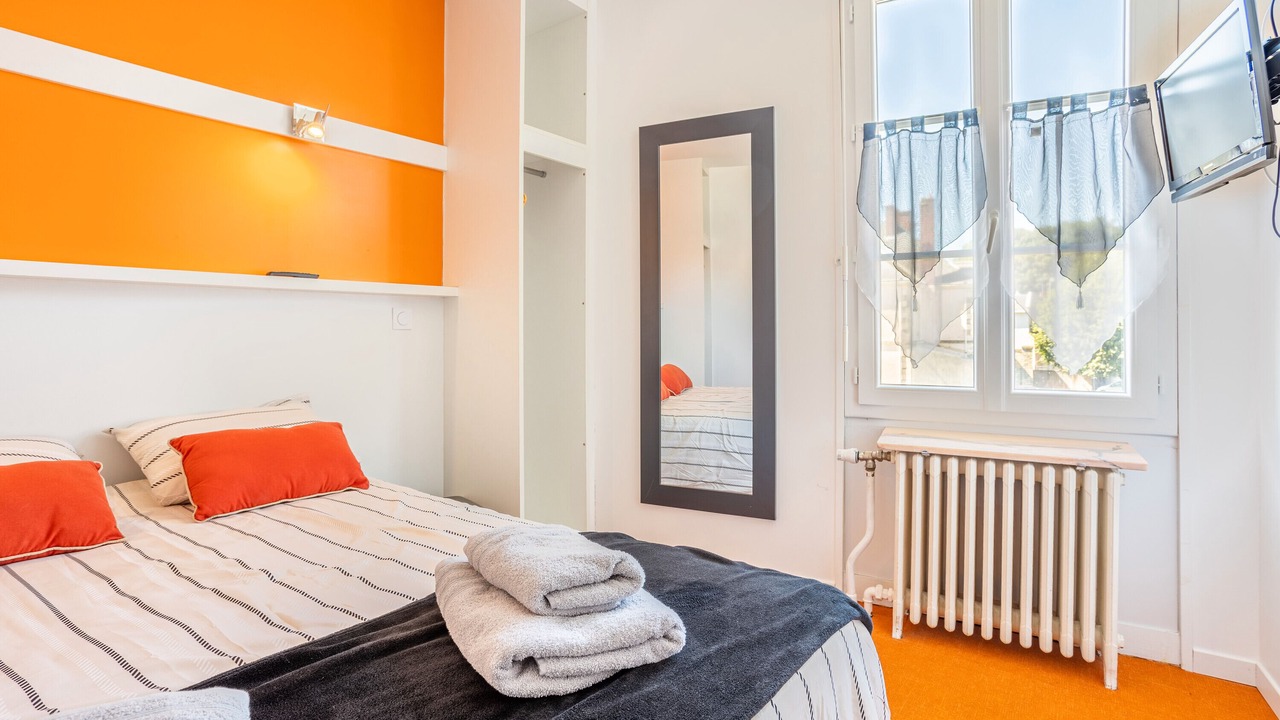 Photo of Bedroom in Saint-Vincent-Sterlanges