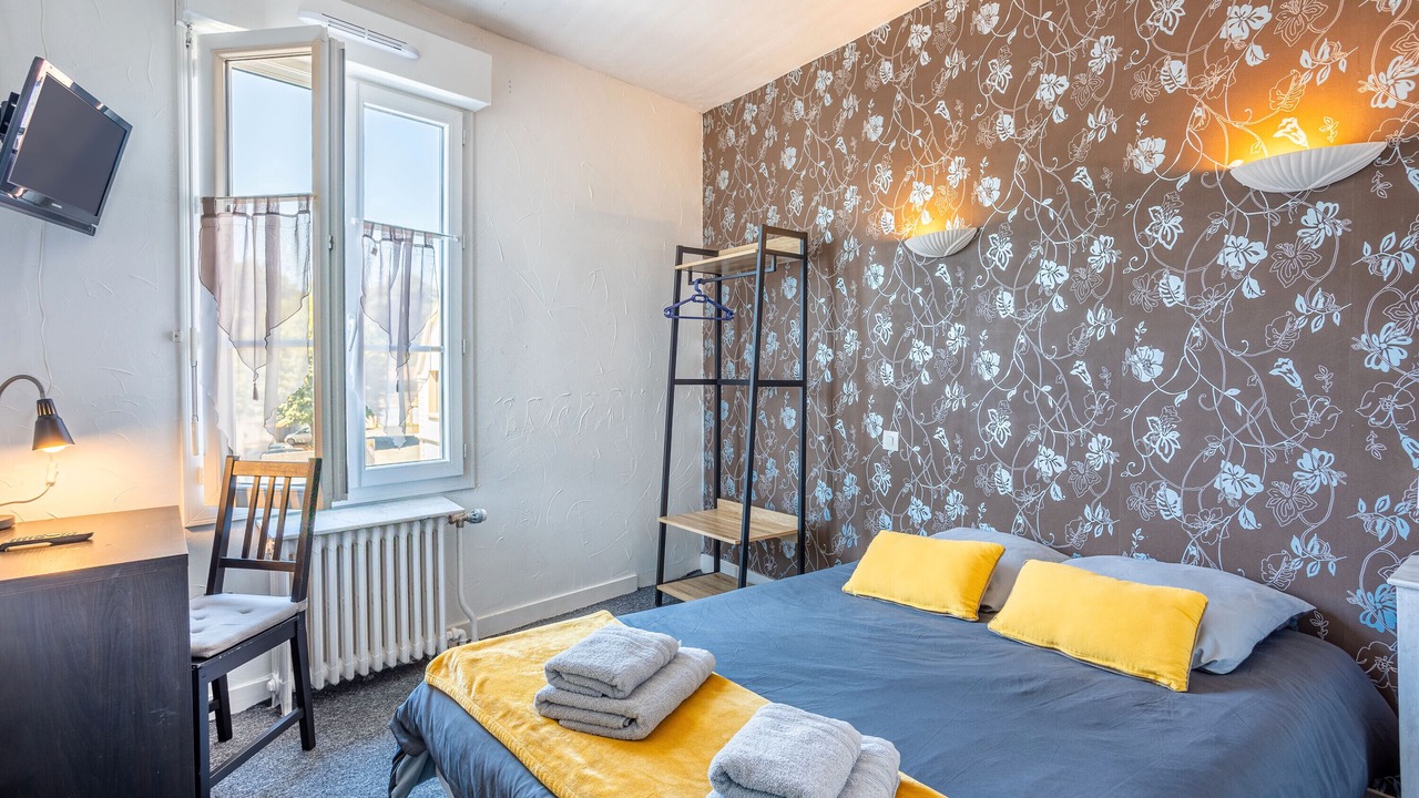 Photo of Bedroom in Saint-Vincent-Sterlanges