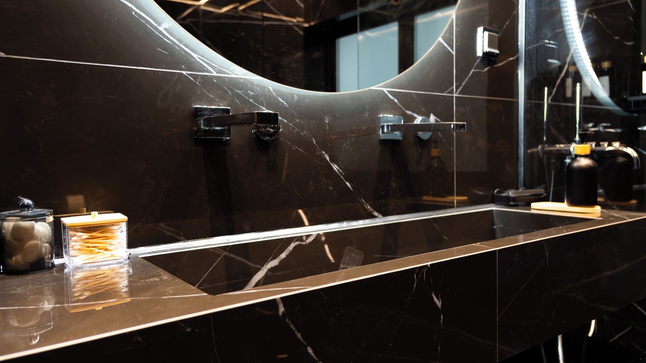 Photo of Bathroom in Volos City Centre