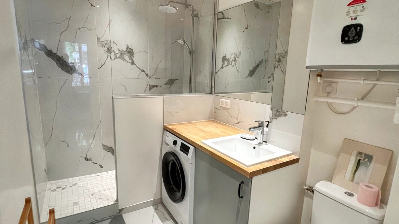 Photo of Bathroom in Montrouge