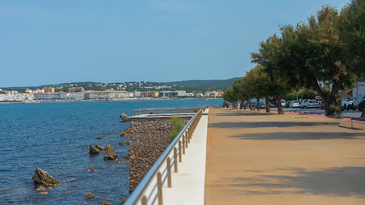 Photo of Others in L'Escala