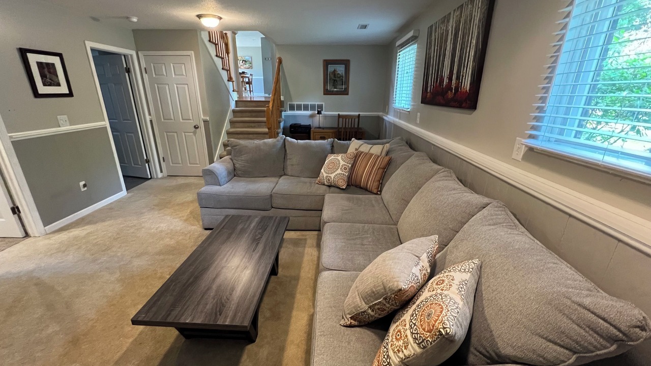 Photo of Livingroom in Midland