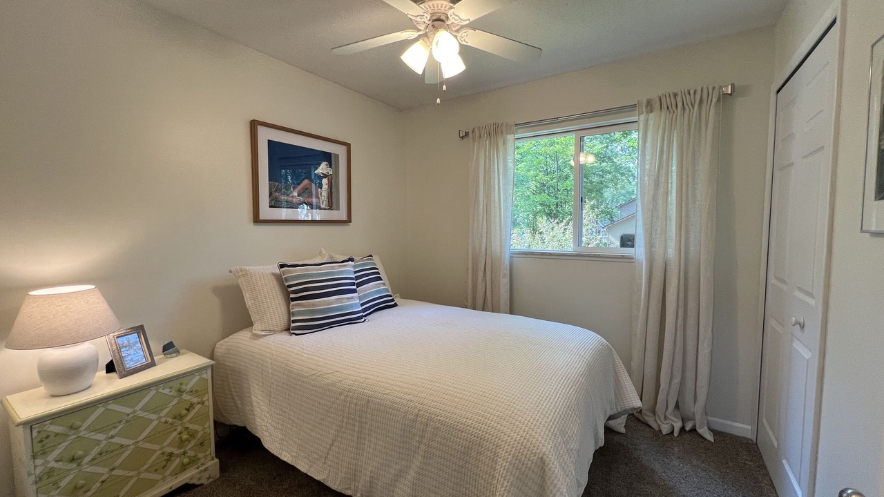 Photo of Bedroom in Midland