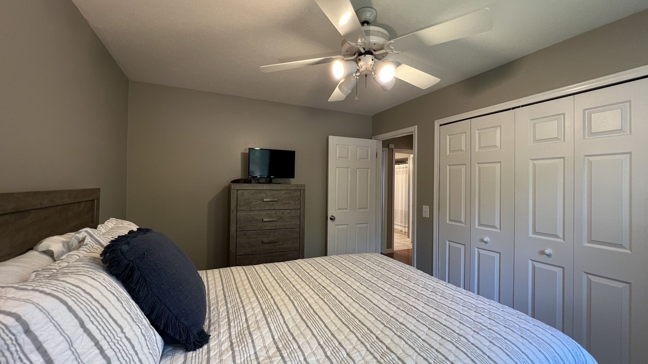 Photo of Bedroom in Midland