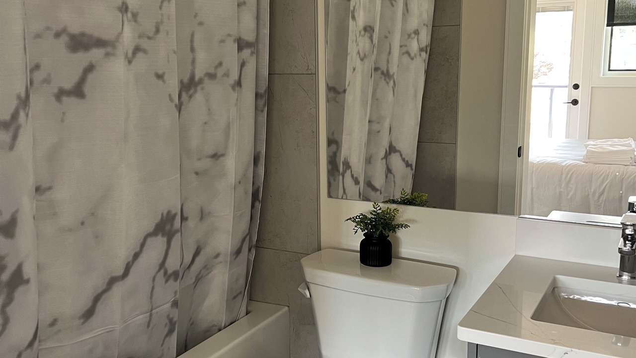 Photo of Bathroom in Harrison Hot Springs