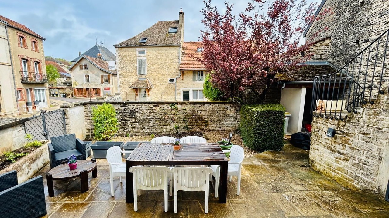 Photo of Outdoor in Meloisey