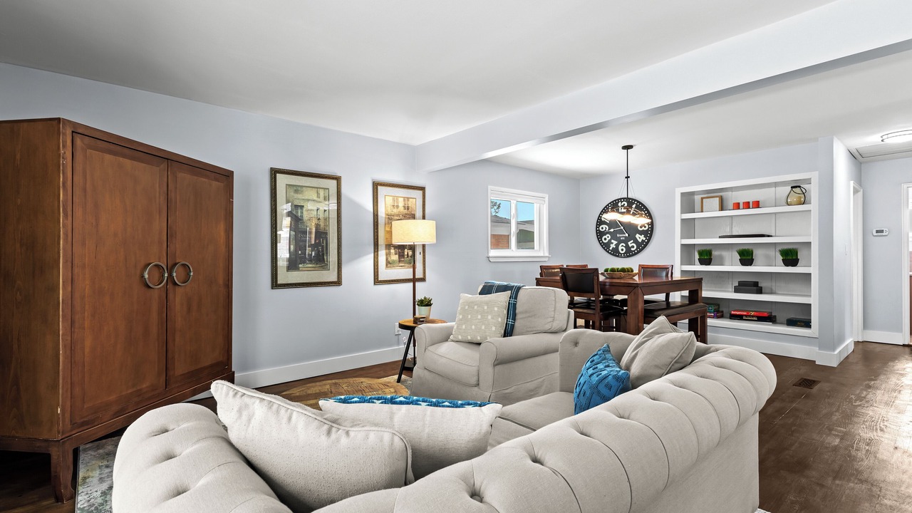 Photo of Livingroom in Clawson