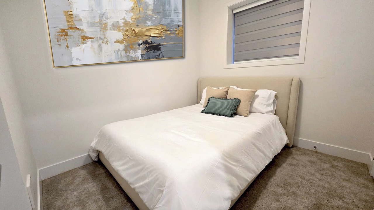 Photo of Bedroom in Burke Mountain