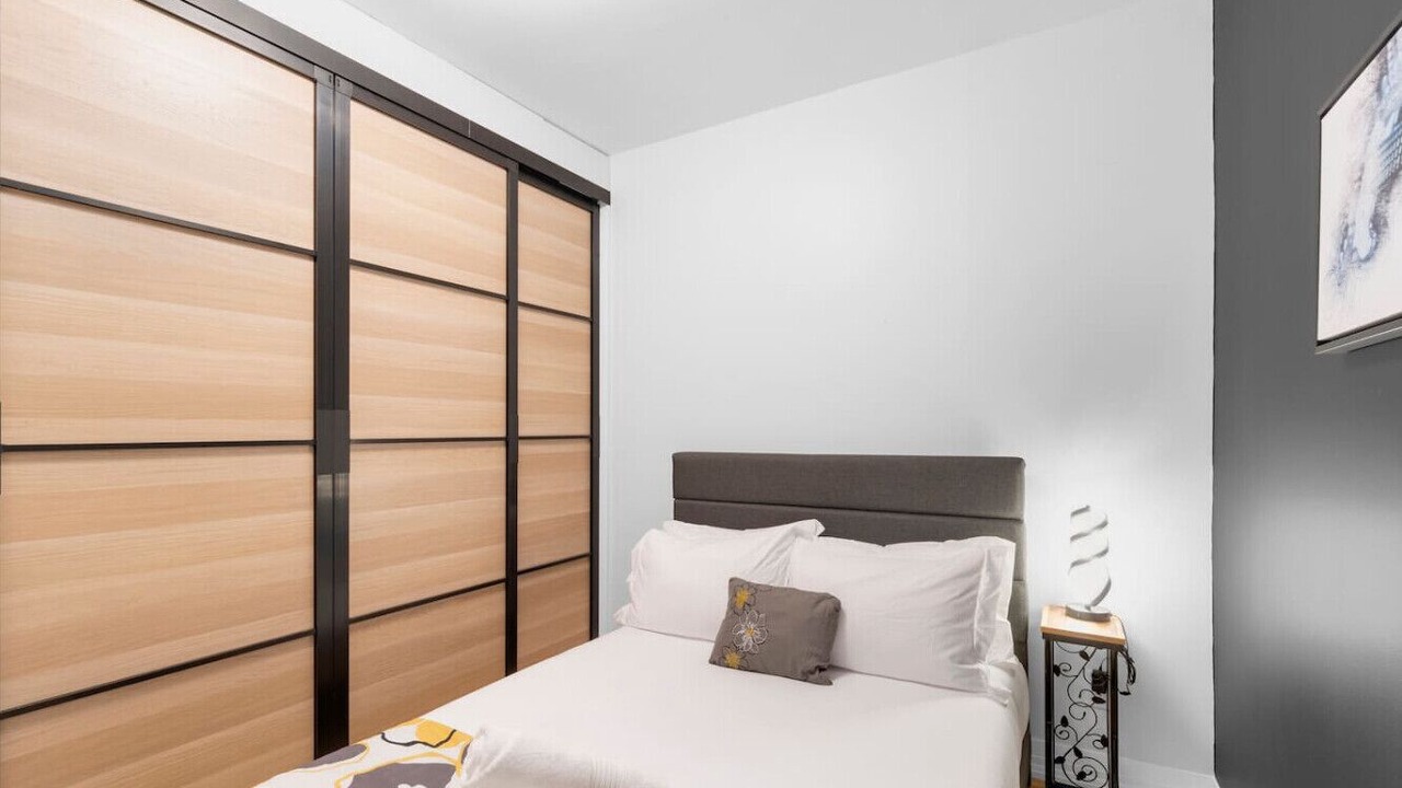 Photo of Bedroom in Cabbagetown South