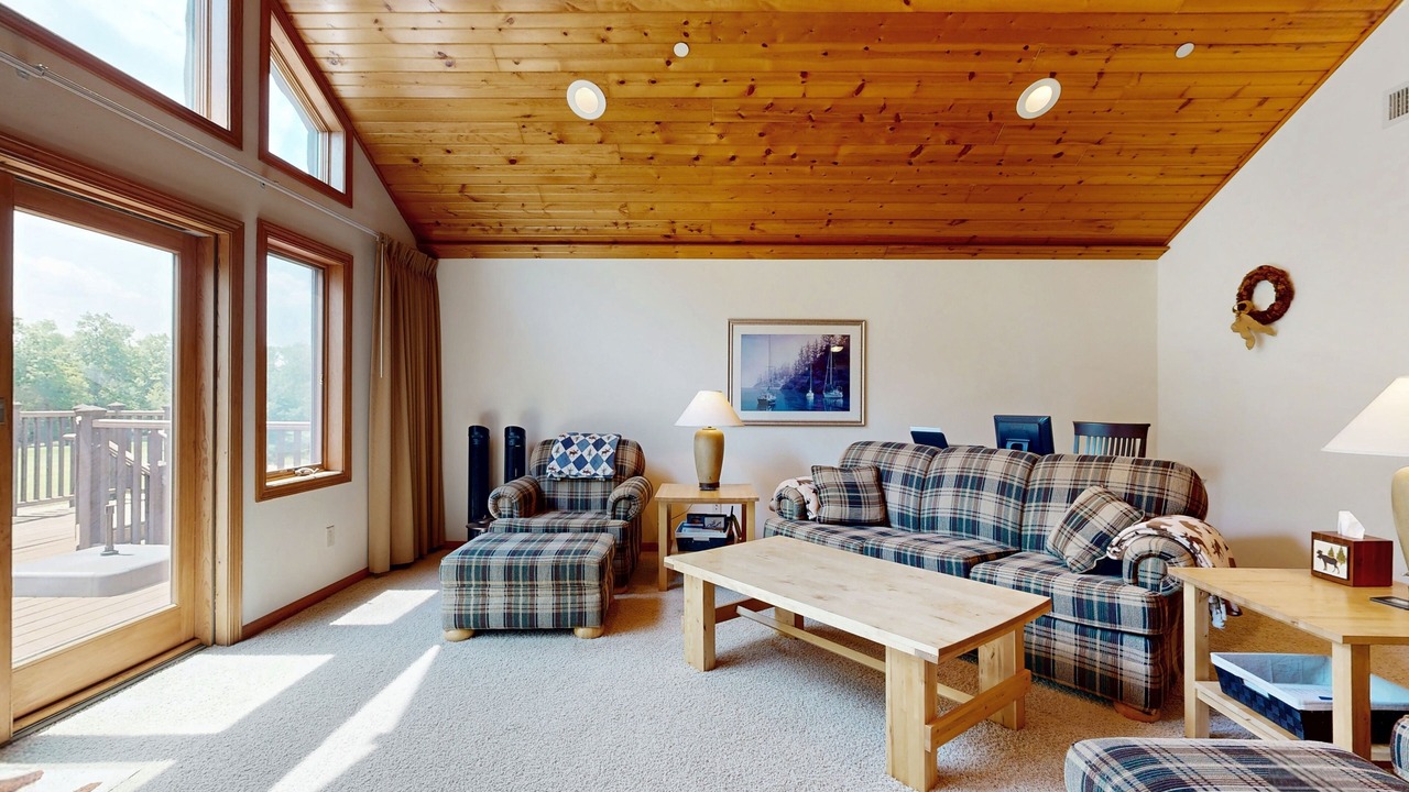 Photo of Livingroom in Arkdale