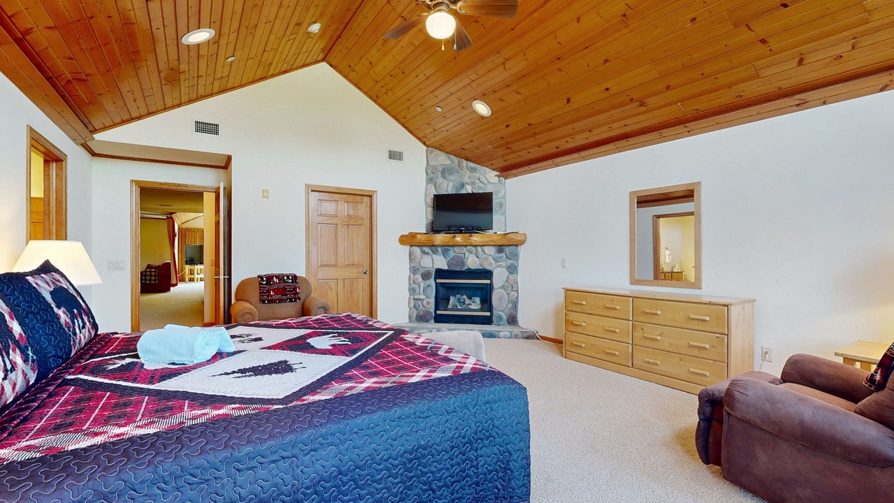 Photo of Bedroom in Arkdale