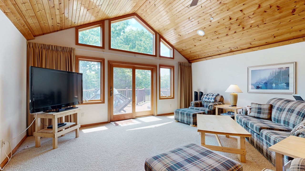 Photo of Livingroom in Arkdale