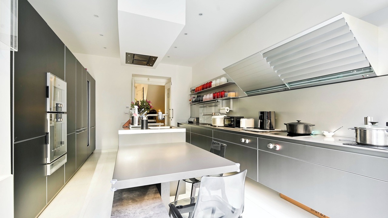 Photo of Kitchen in Earl's Court