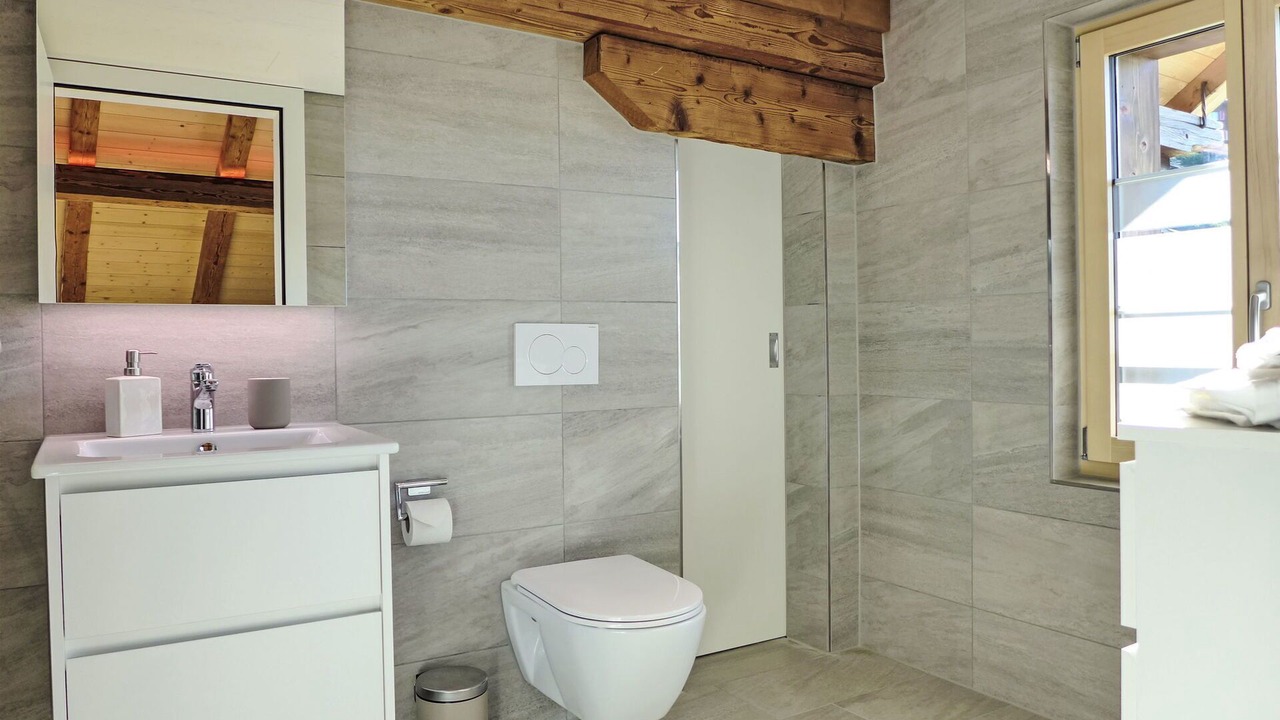 Photo of Bathroom in Krattigen
