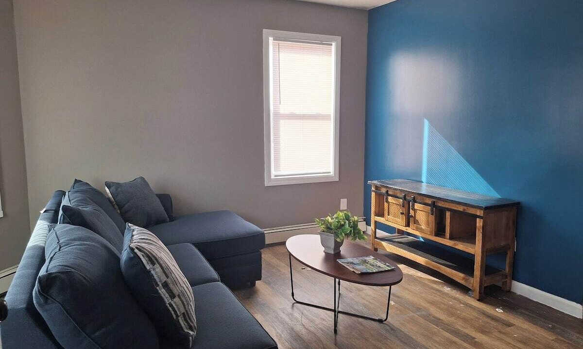 Photo of Livingroom in Mount Pleasant