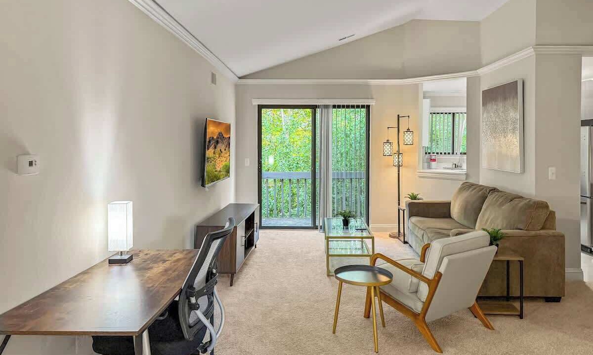 Photo of Livingroom in Novi