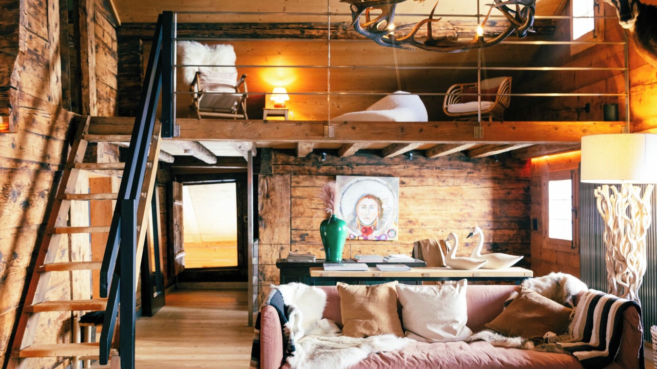 Photo of Livingroom in Rougemont