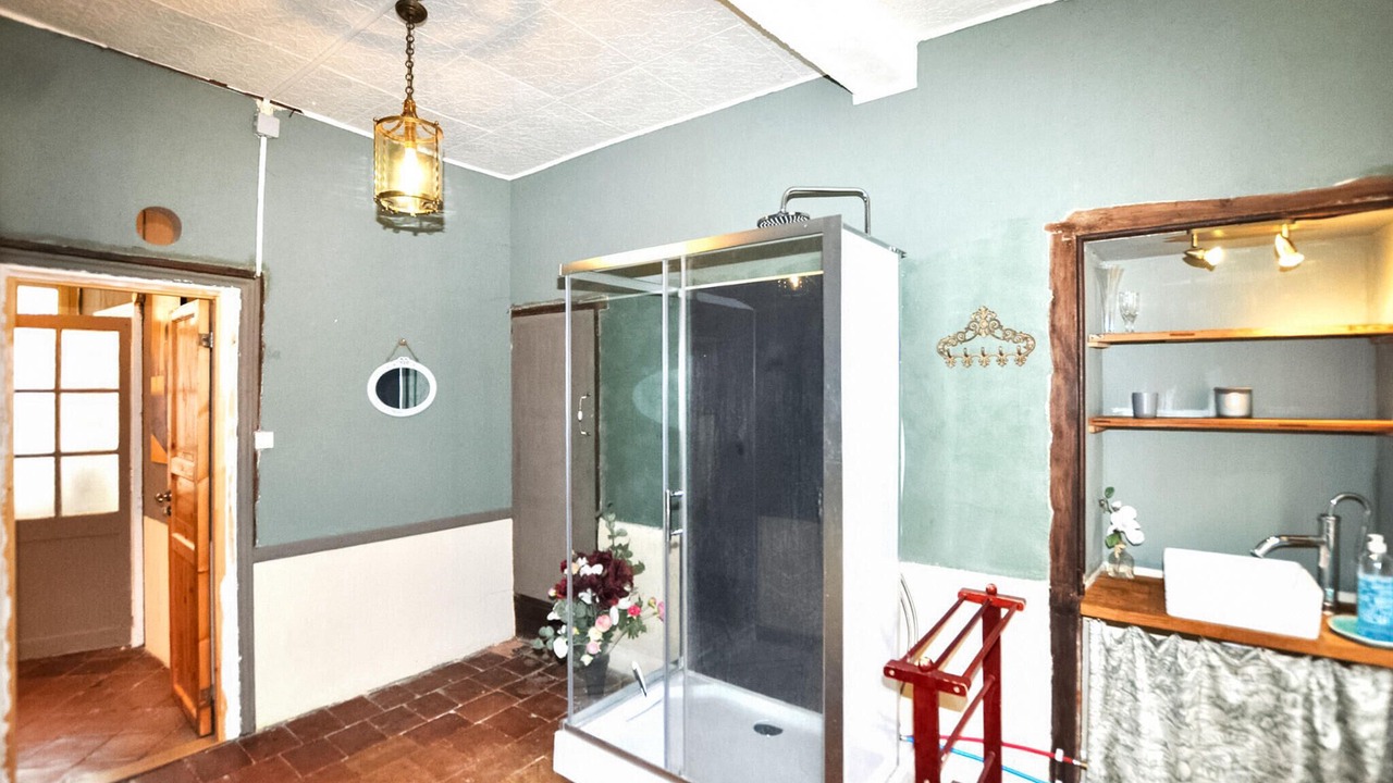 Photo of Bathroom in Chalabre