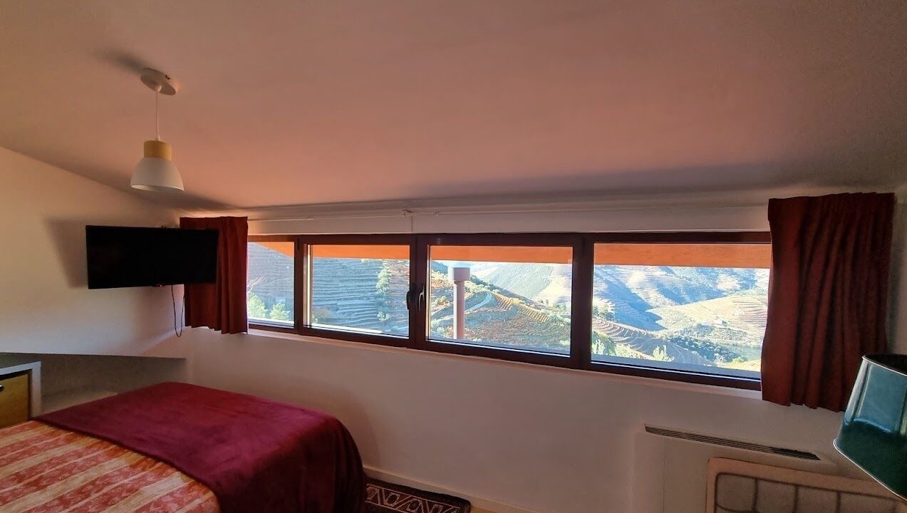 Photo of Bedroom in Valenca do Douro