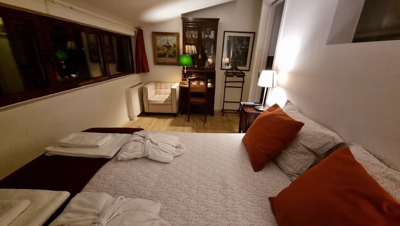Photo of Bedroom in Valenca do Douro