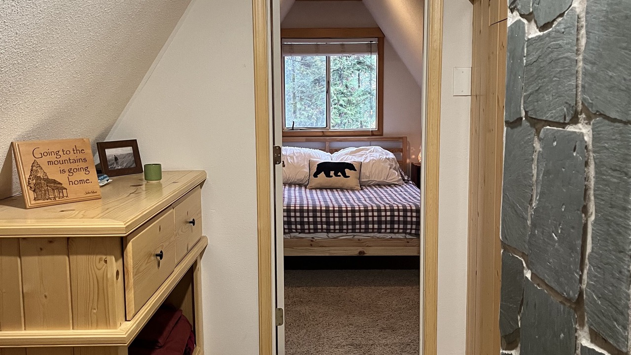 Photo of Bedroom in Baring