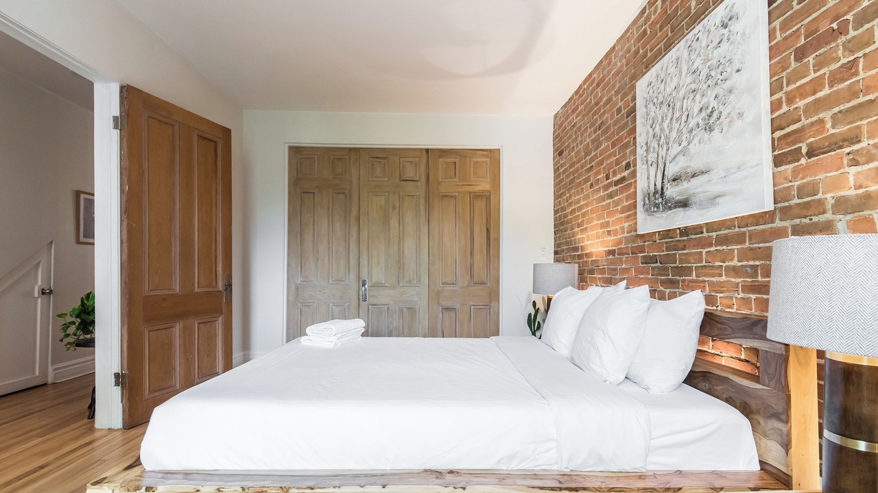 Photo of Bedroom in Quartier des Spectacles