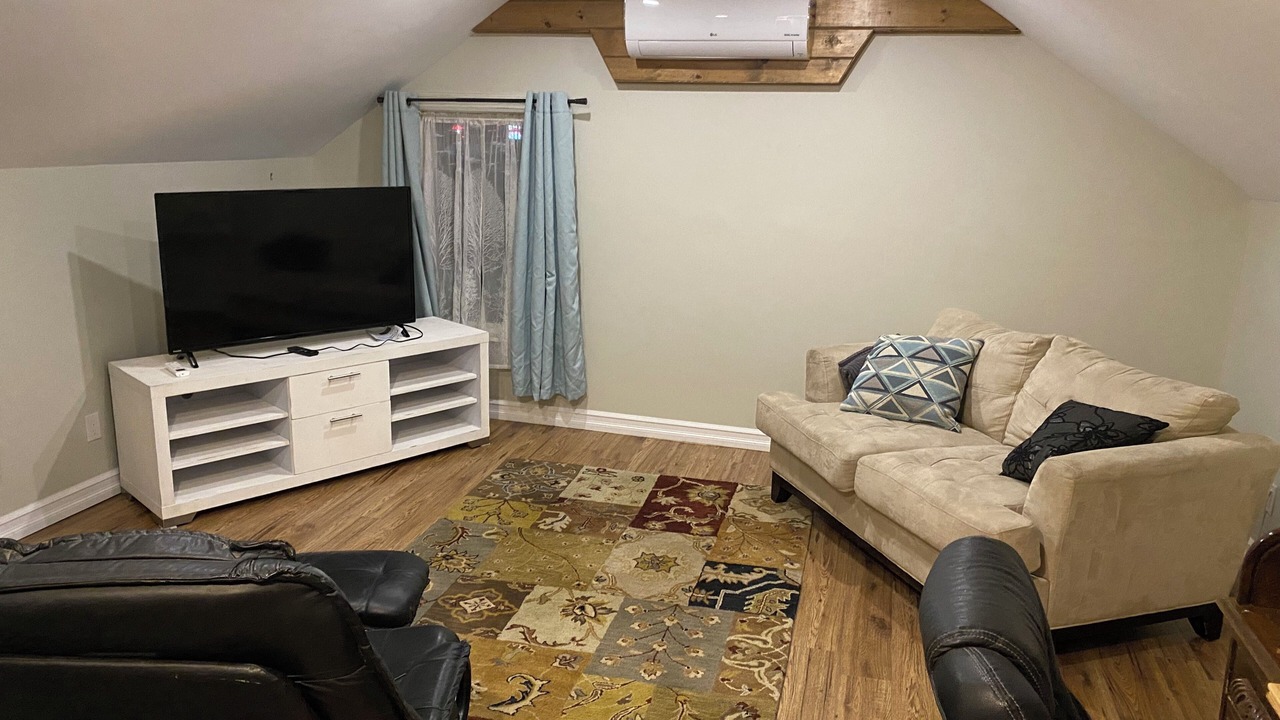 Photo of Livingroom in Bridgewater