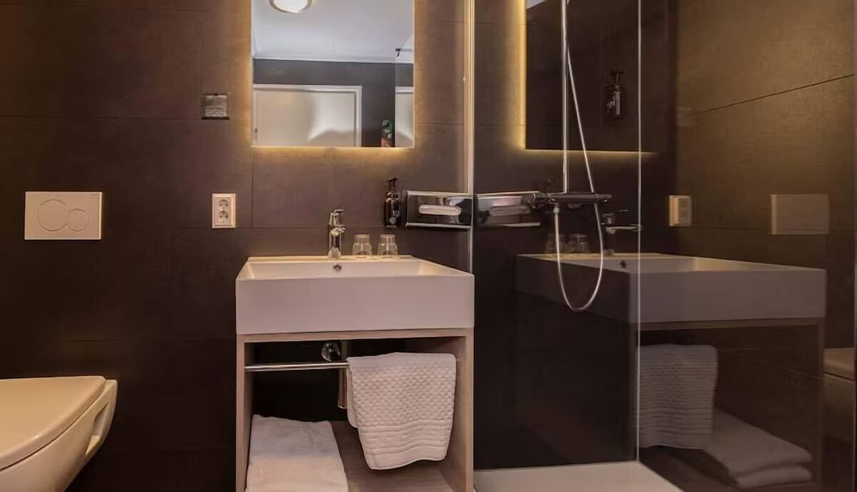 Photo of Bathroom in Roden