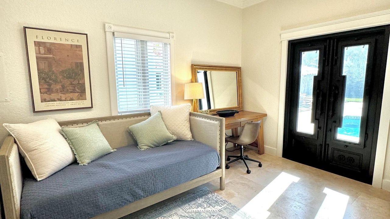 Photo of Livingroom in Indian Beach Sapphire Shores