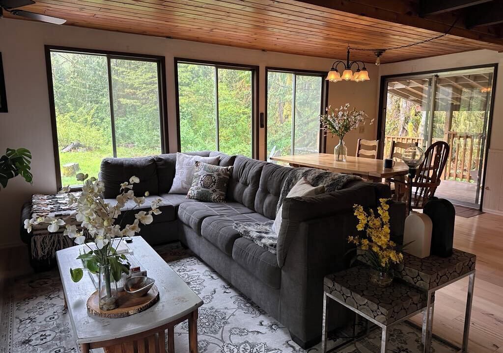 Photo of Livingroom in Baring