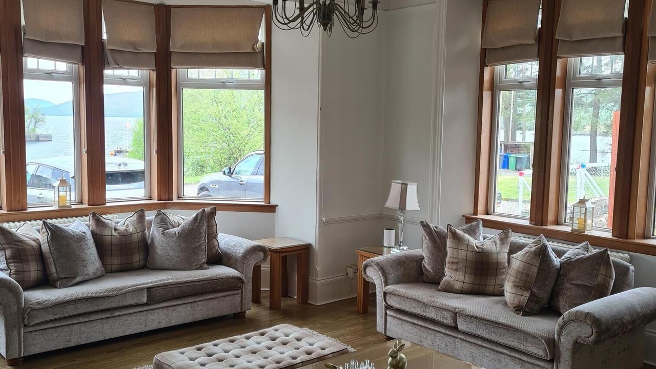 Photo of Livingroom in Stronachlachar