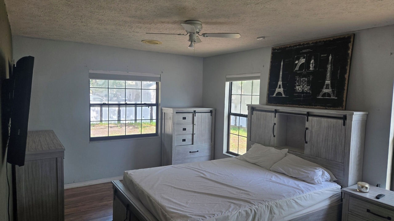 Photo of Bedroom in Desoto Lakes