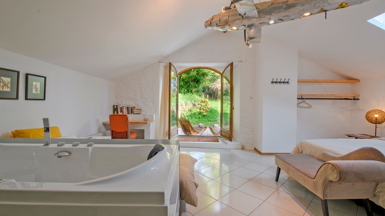 Photo of Bedroom in Gourdon