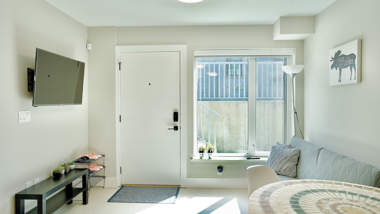 Photo of Livingroom in Fraserview