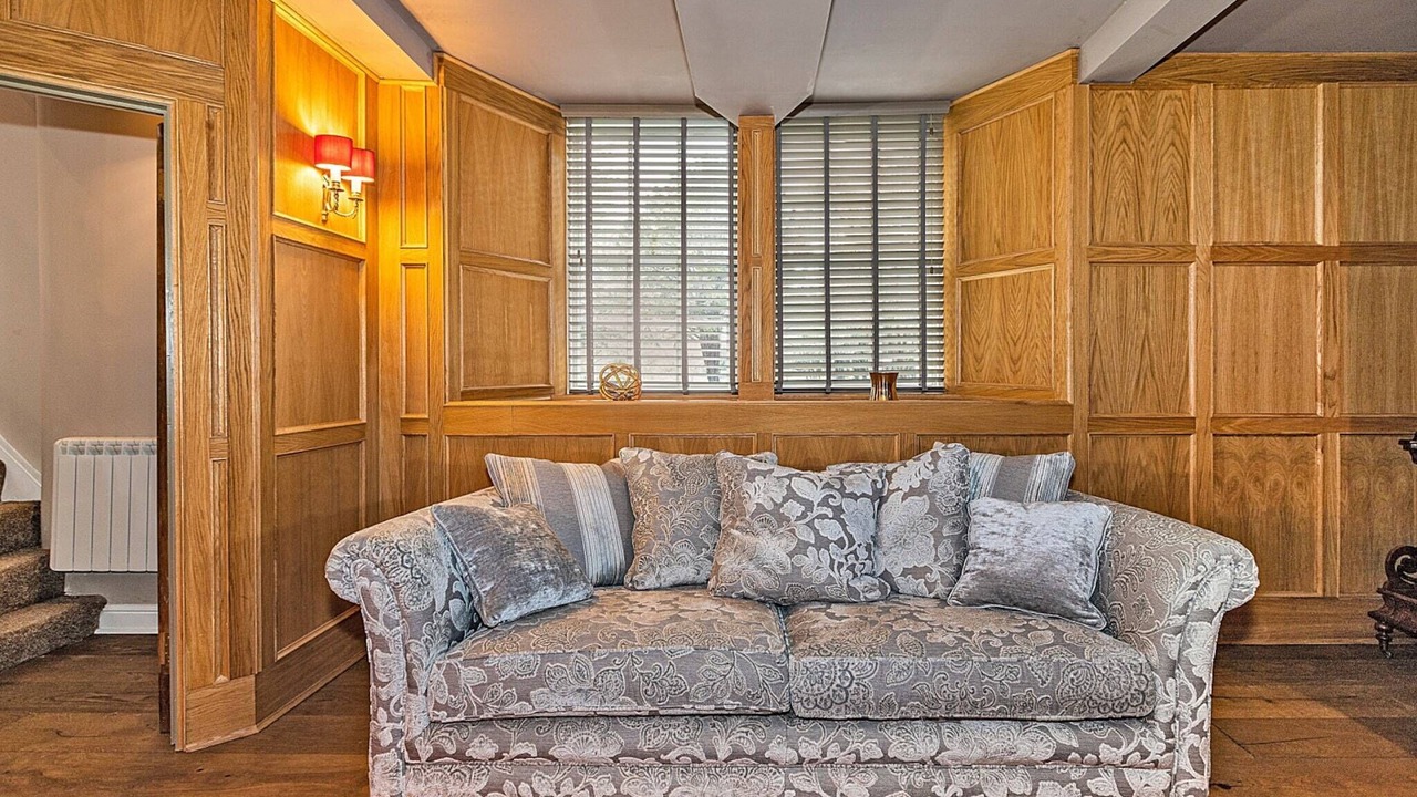 Photo of Livingroom in Yardley Gobion