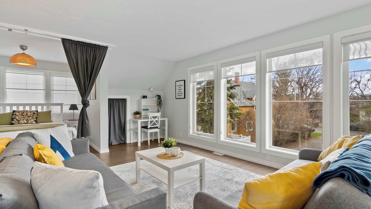 Photo of Livingroom in Okotoks