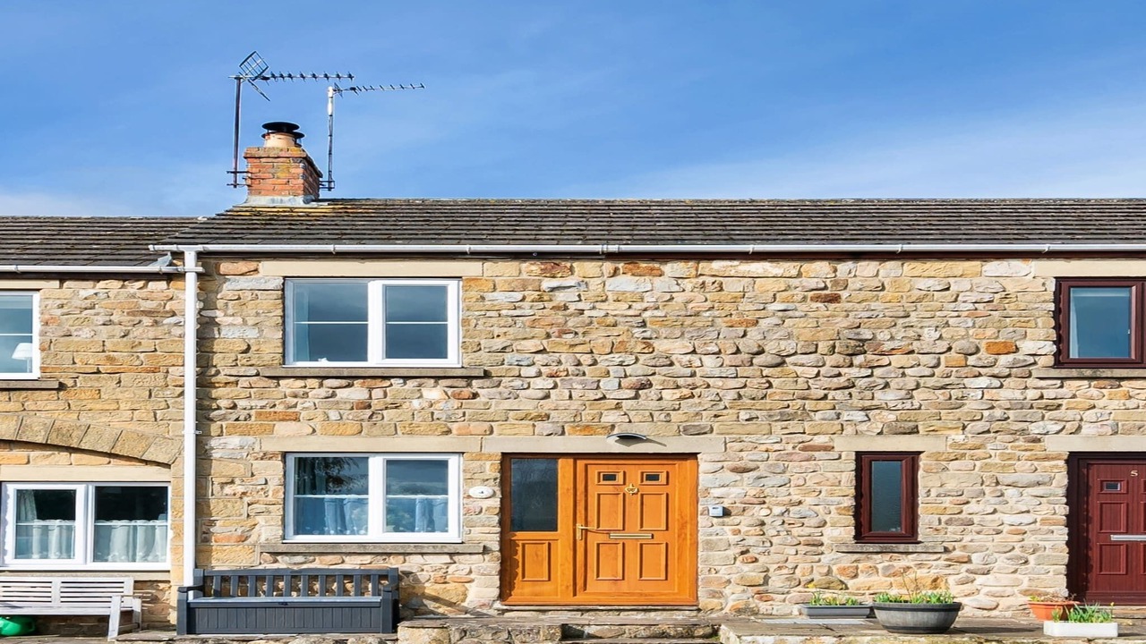 Photo of Outdoor in Grewelthorpe