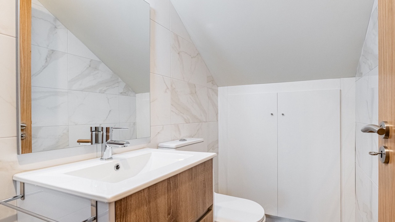 Photo of Bathroom in Molares