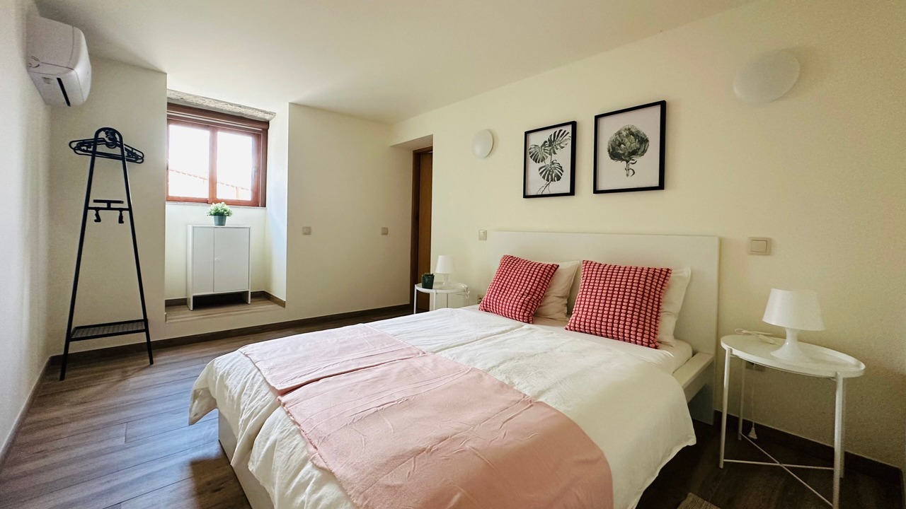 Photo of Bedroom in Molares