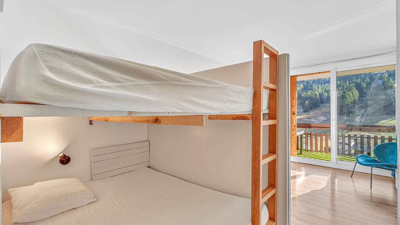 Photo of Bedroom in Saint-Etienne-en-Devoluy