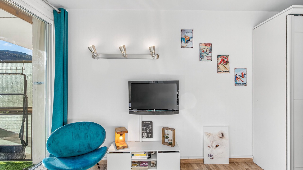 Photo of Livingroom in Saint-Etienne-en-Devoluy