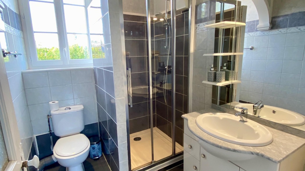 Photo of Bathroom in Tessy-sur-Vire