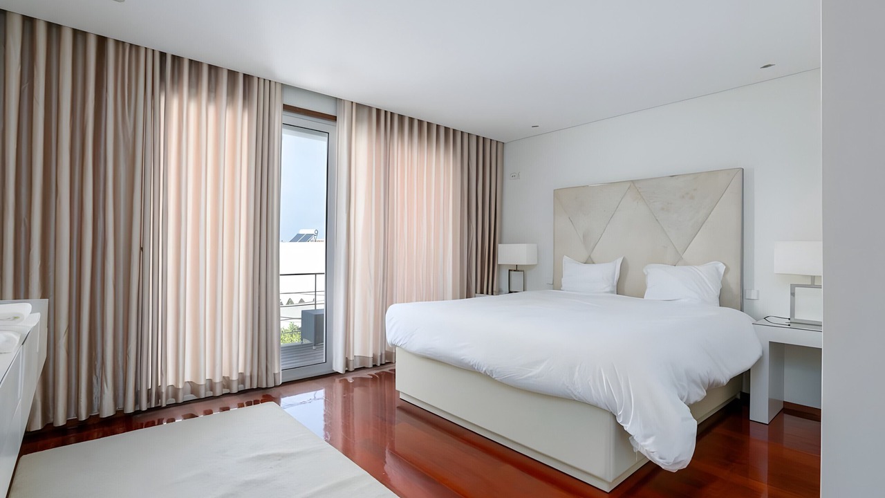 Photo of Bedroom in Povoa De Varzim
