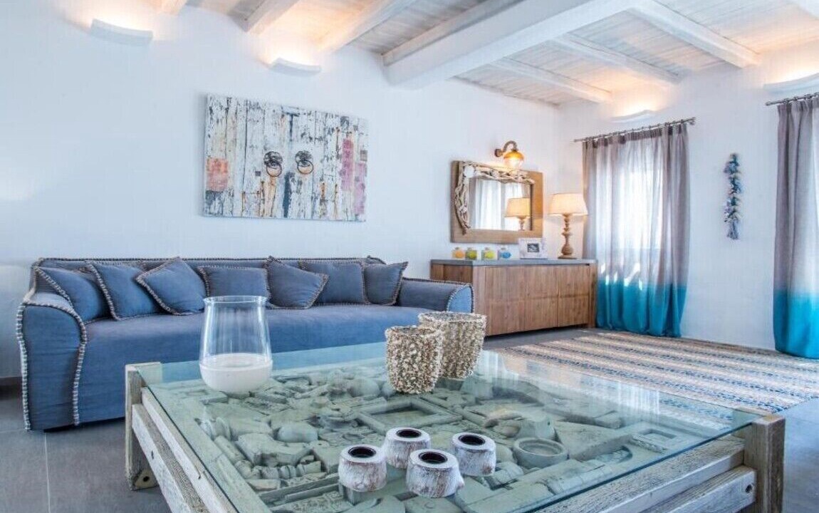 Photo of Livingroom in Paros