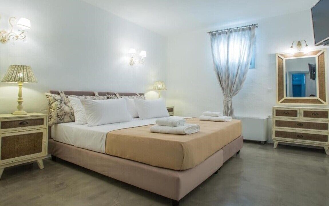 Photo of Bedroom in Paros