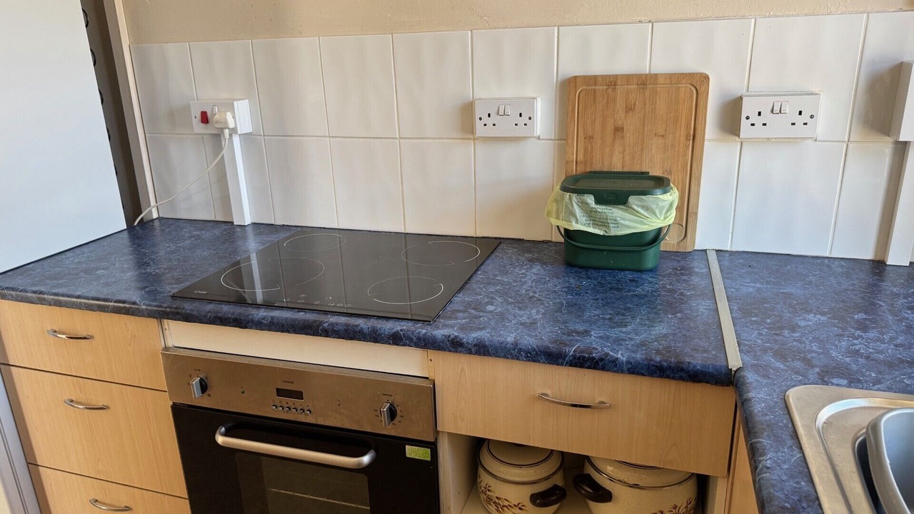 Photo of Kitchen in Pendine