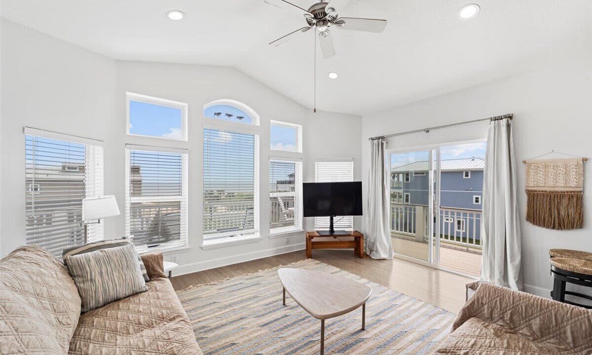 Photo of Bedroom in Marineland Acres