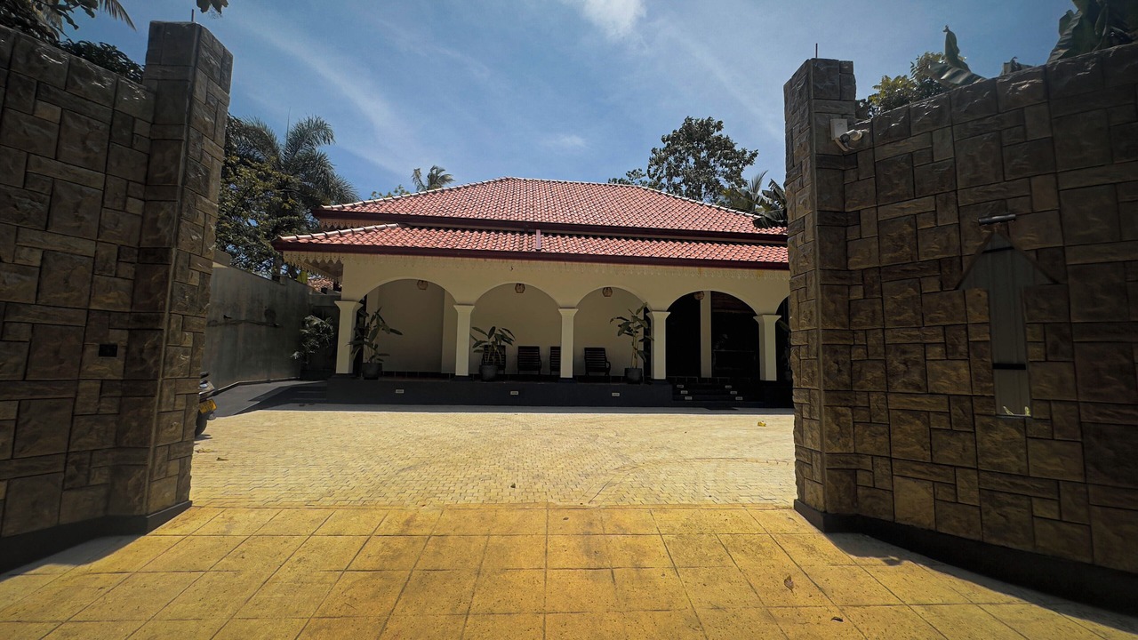 Photo of Outdoor in Kaduruduwa