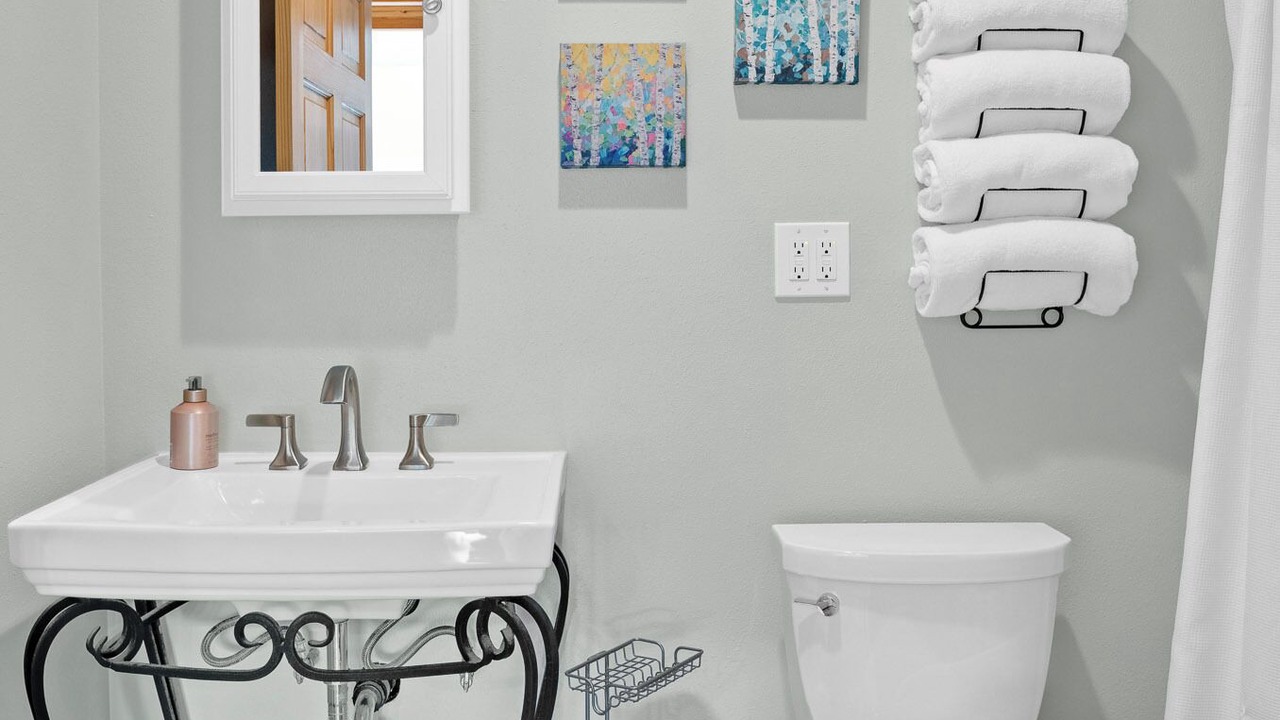 Photo of Bathroom in Fairbanks