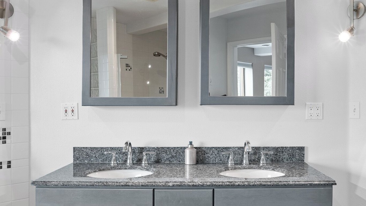 Photo of Bathroom in Fairbanks